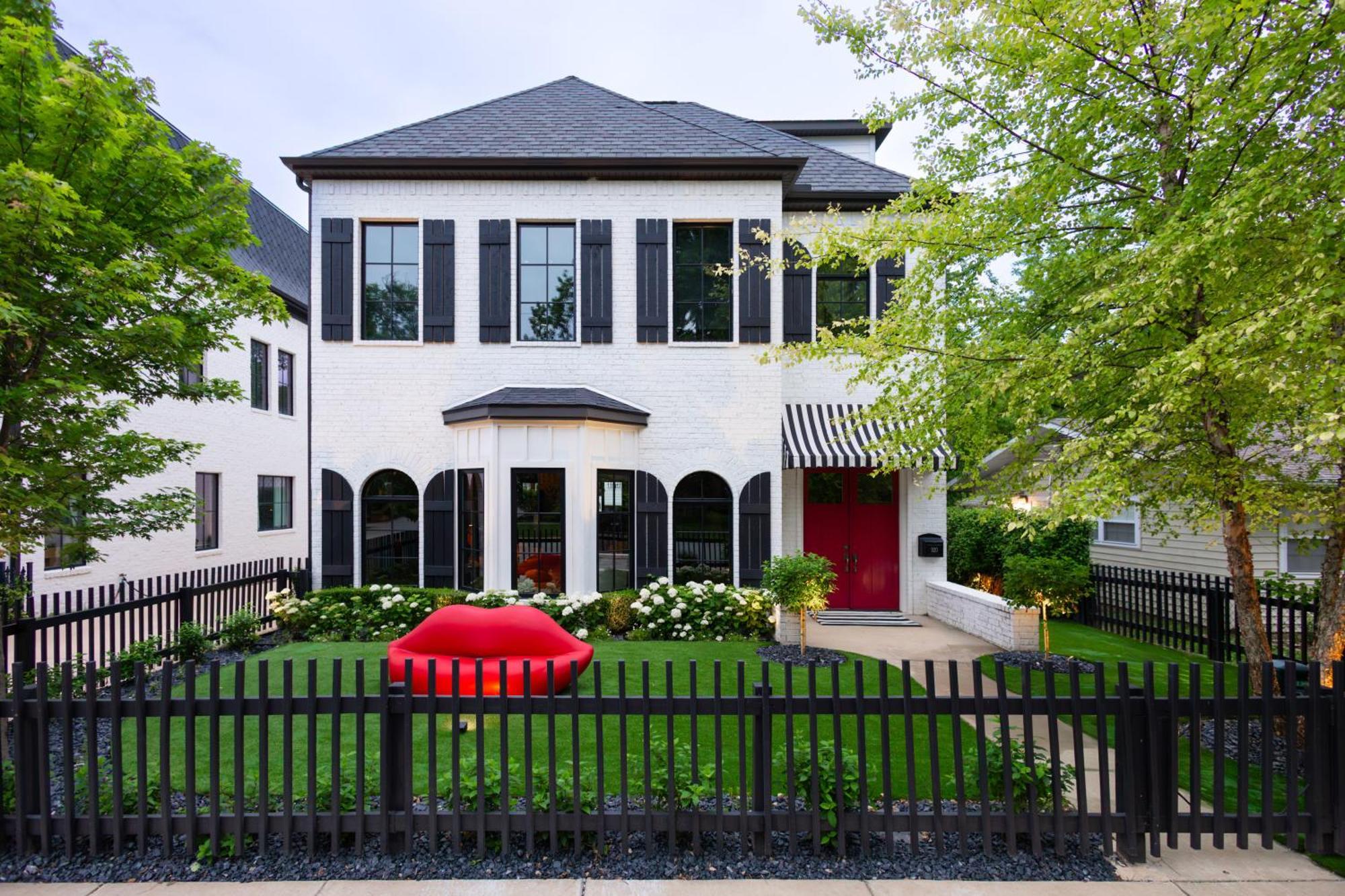 Beryl West - Elegant, Artful, Pet-Friendly Villa Bentonville Exterior photo